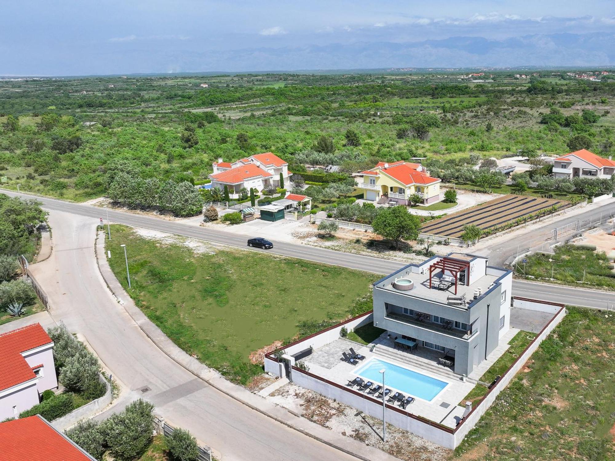 Villa Tia With Heated Pool & Jacuzzi Murvica  Bagian luar foto